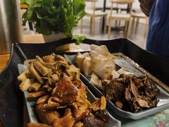 -云朵小院·石锅鱼·野生菌餐厅(蒗放店)