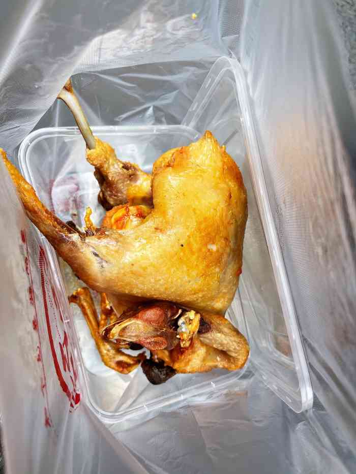 江陆茶油鸡-"朋友让选择,一家味道更好只能外卖一家可以.