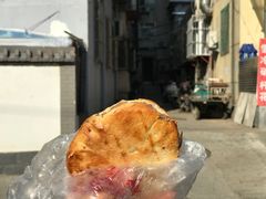 烧饼夹牛肉-老西关黄老太牛肉烧饼
