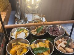 -一朵菌·野生菌探索家火锅(南亚店)