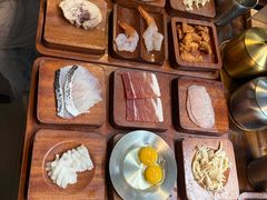 -银米·云南传统过桥米线(双廊黑金冠店)