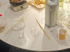-老街烧烤大排档·地道湖北菜·龙虾馆(汉口火车站店)