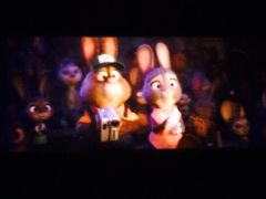 -大地影院(上海南汇店)