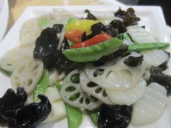 荷塘小炒-宏记广东客家菜(丰汇店)