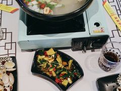-云晓光头烧烤吧(川沙绿地店)