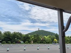 -六鼎山文化旅游区