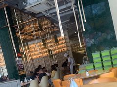 -红樱桃·欢乐餐厅(太原里店)