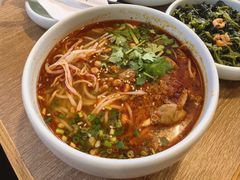 一品麻辣肥肠粉-一品小笼(金融街店)