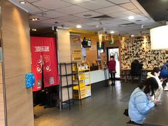 -麦当劳(卫星广场店)