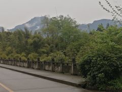 -雅安楠水阁温泉酒店