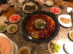 -舒家大院重庆老火锅(纪念塔店)
