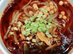 -诚铭记·虾仁汤包·成都小吃(融创店)