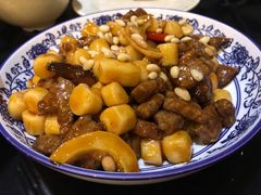 松子牛肉炒年糕-兔爸私家小厨(新北万达店)