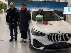 -北京京宝行宝马4S店(闵庄路店)