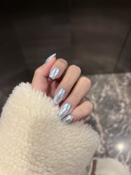 -UGIRL有个美甲