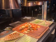 -唐拉雅秀酒店-西锦汇空中BBQ·思创餐厅