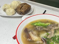 烤鸭米线-老陶包子铺(南大西南村店)