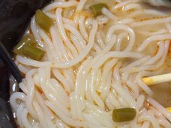 -小蛮妞家螺蛳粉(凯旋路店)