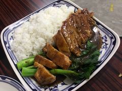 黑椒鸡扒饭-華叔茶記
