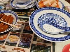 -广信牛奶甜品世家(台东店)