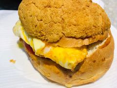 招牌菠萝包-华嫂冰室(湾仔店)