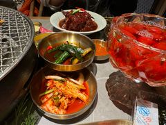 -草家酱蟹炭火烤肉店(珲春南路一店)