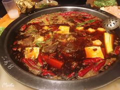 -黄潇洒老火锅(九眼桥宏济巷店)