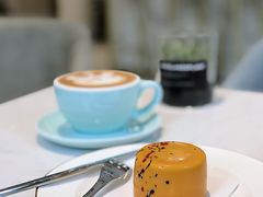 -Fridi Patisserie Cafe