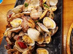 -老东镇啤酒屋海鲜加工·蒸汽海鲜·海鲜烧烤(台东店)