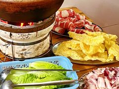 -威邵鸡煲(西华路总店)