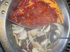 -辣伍鲜毛肚老火锅(元一店)