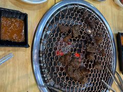 -牛信亭韩国料理·炭火烤肉(紫藤路店)