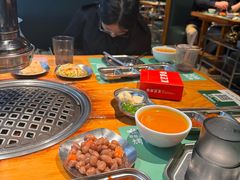 -唯成•韩国炭火烤肉 유성고기