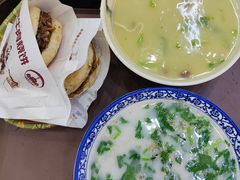 甜沫-穆得·老周家牛肉烧饼(普利街店)