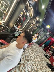 -豪帅男士理容馆