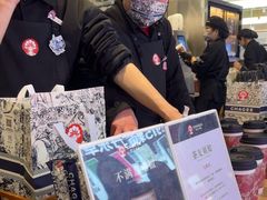 -霸王茶姬(上海静安大悦城店)