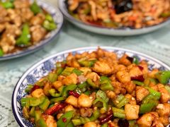 辣子鸡丁-北大地皖峰饭馆