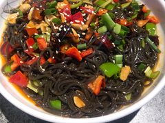 蕨根粉-华盛园卷子王农家菜水库鱼