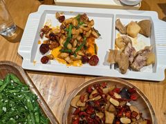 -隔壁老王·家常云南菜(花巷店)