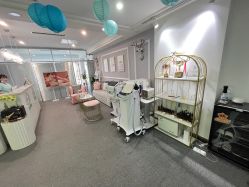 -YooMee优美智能科技美肤机构