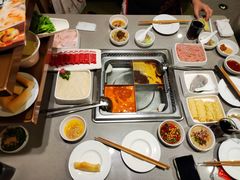 -海底捞火锅(宝龙广场夜宵主题店)