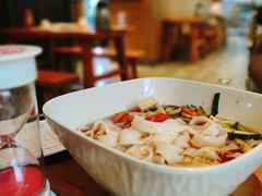经典带汤凉皮子-木屋烧烤(西城天桥店)