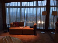 iphone_upload_pic-深圳皇庭V酒店