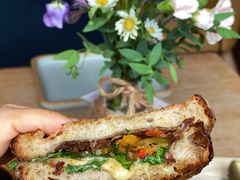 超级牛肉帕尼尼-O'mills Sourdough Bakery&Bistro(永嘉路店)