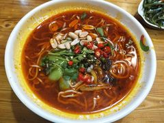 重庆小面-菲哥麻辣烫(贵山小区店)