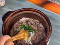 -容里煲仔饭(利丰北路店)