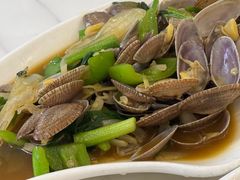 -覃记海鲜美食餐厅