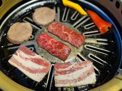 -炼火烤肉店