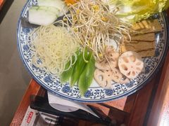 -周小明火锅(黑金冠社区店)