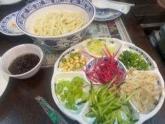 -老北京炸酱面大王.铜锅涮肉(朝阳门店)